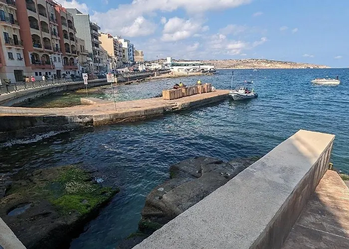 Διαμέρισμα Seabreeze Flat 3 By Homely Malta! *