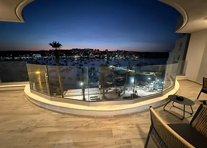 Seabreeze Flat 3 By Homely Malta! Διαμέρισμα Σεντ Πόλς Μπέι
